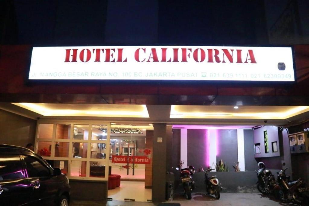 California Hotel Jakarta Exteriér fotografie