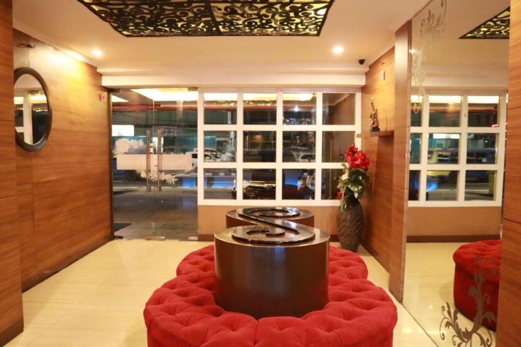 California Hotel Jakarta Exteriér fotografie
