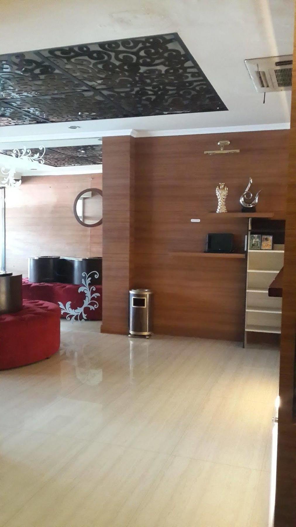 California Hotel Jakarta Exteriér fotografie